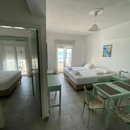 Annoula Studios&apartments *