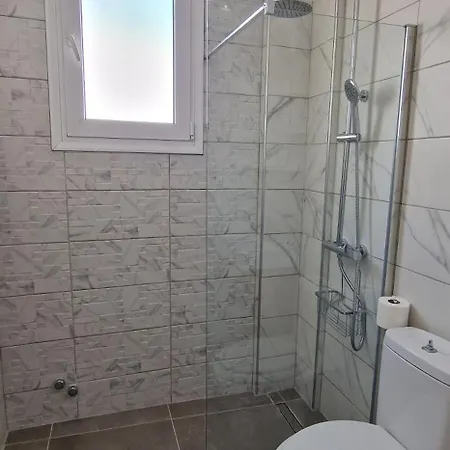 Annoula Studios&apartments *