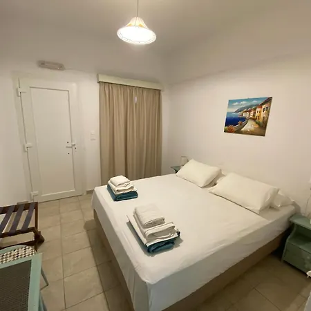 Annoula Studios&apartments *