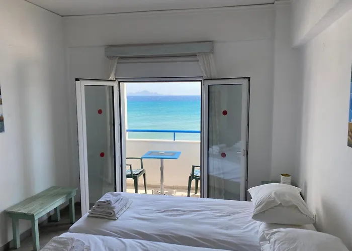 Annoula And Appartement