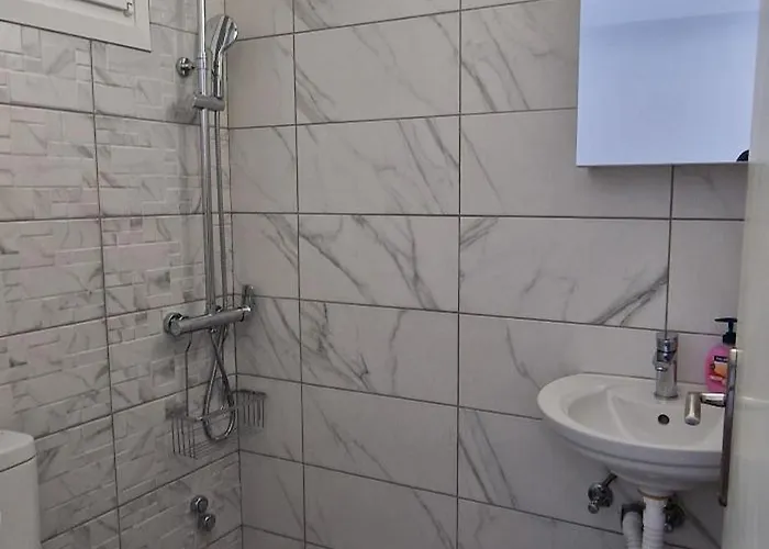 Annoula And Appartement *