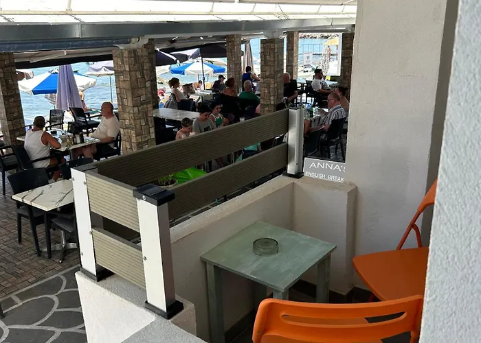 Appartement Annoula And *